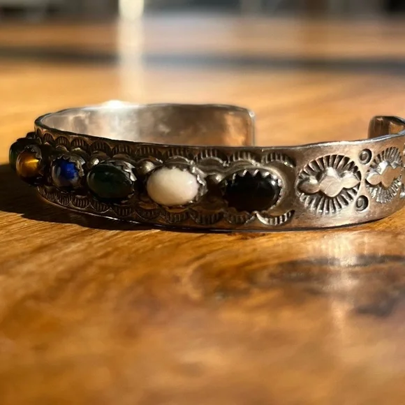 Native American VINTAGE Jerry Bahe Bracelet 6” Multi‎ Stone SSilver cuff 20.43g